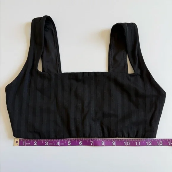Lululemon Wunder Under Bra - Picture 4 of 6